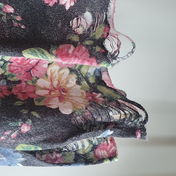 Wildfox Pullover - Picture 2 of 4